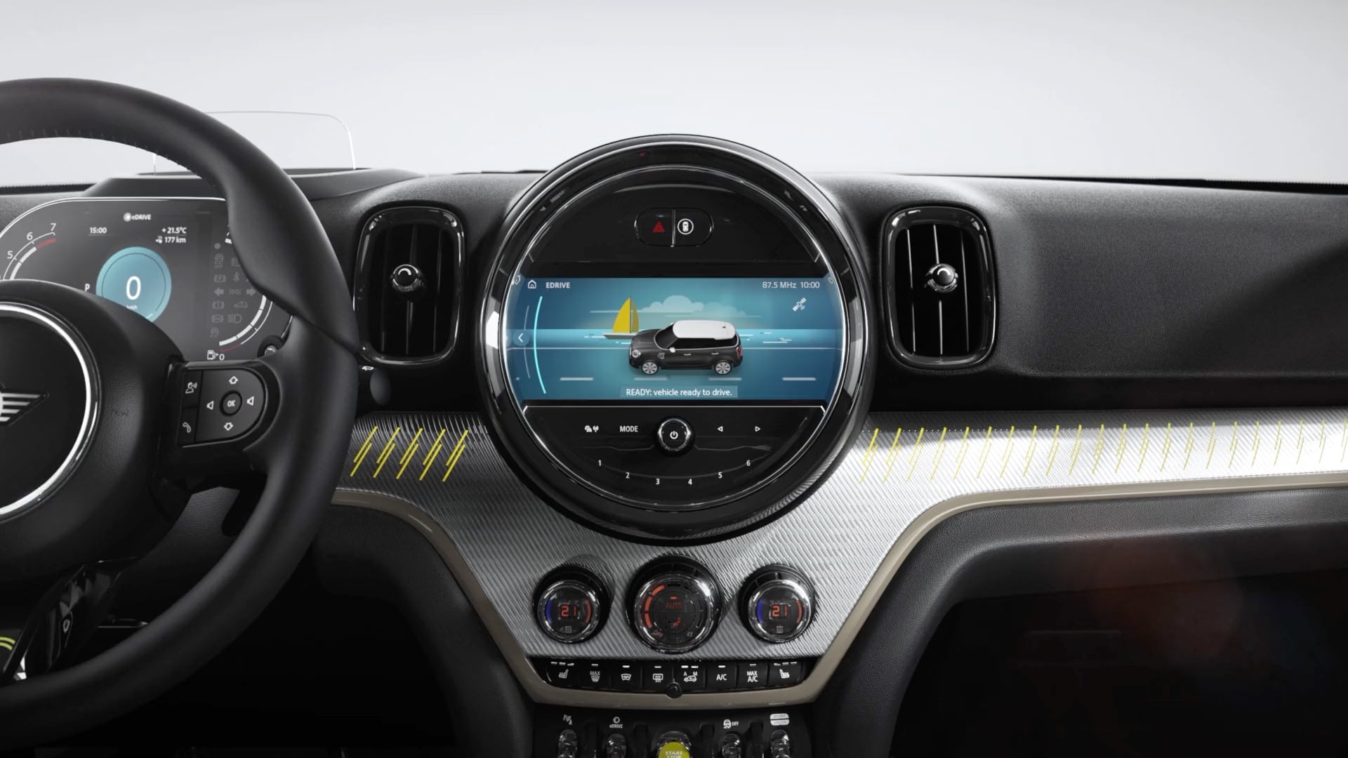 MINI Cooper SE Countryman ALL4 – vaizdas iš priekio – pilkos ir juodos spalvos