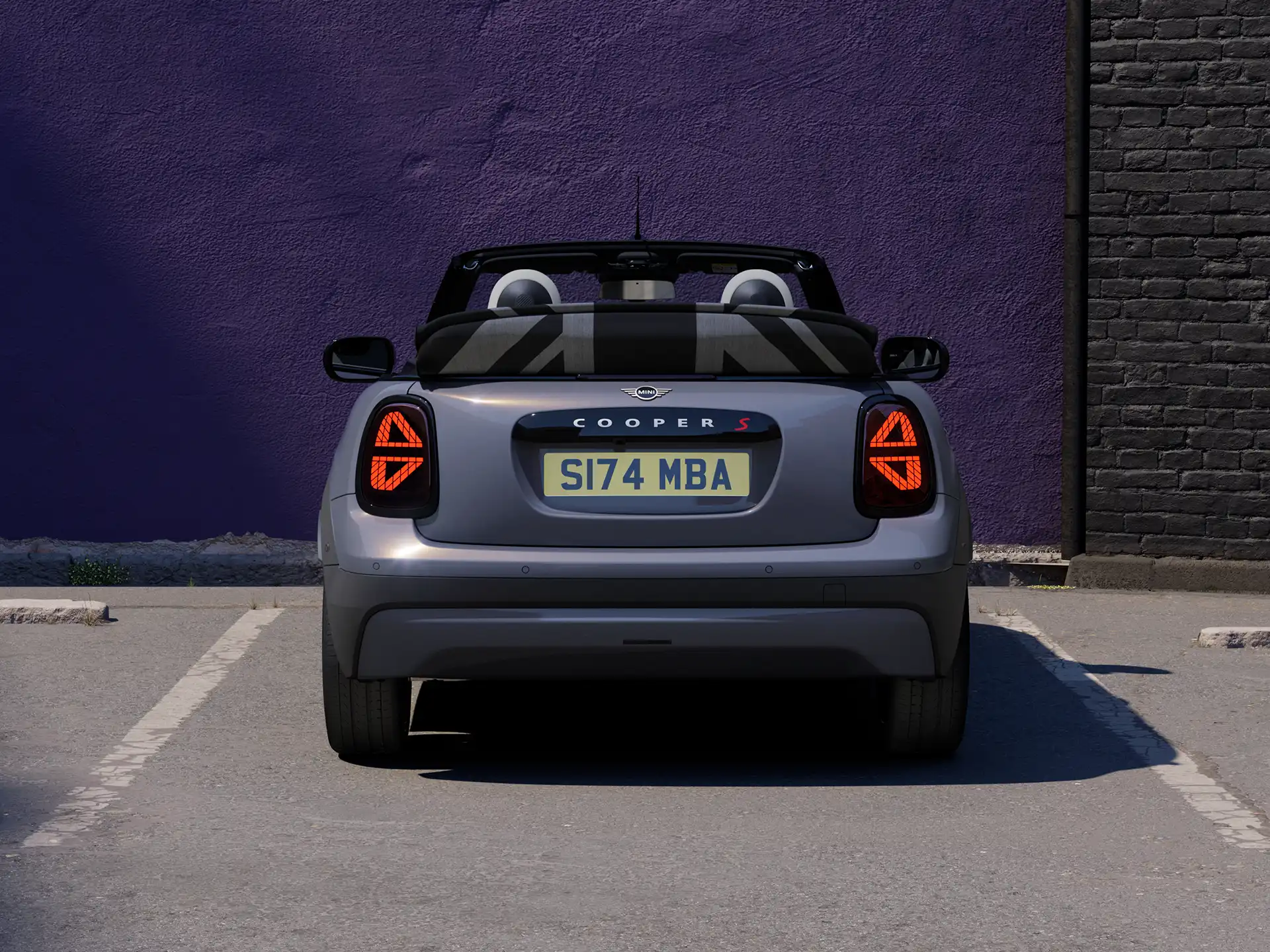 MINI Cooper kabrioletas - vairavimo patirtis– paprasto pakrovimo funkcija