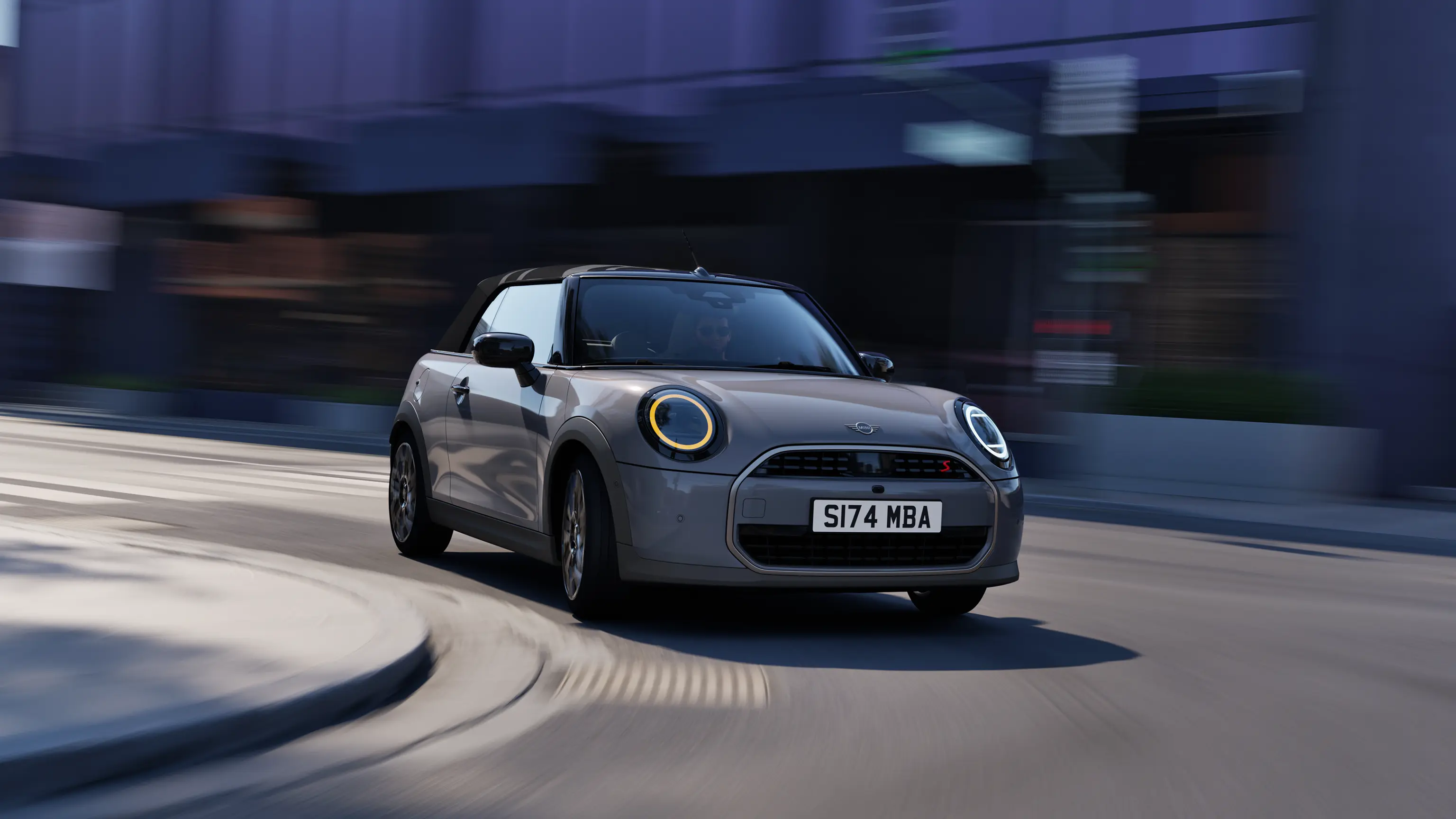 MINI Cooper kabrioletas - eksterjeras - įžanginis vaizdo įrašas