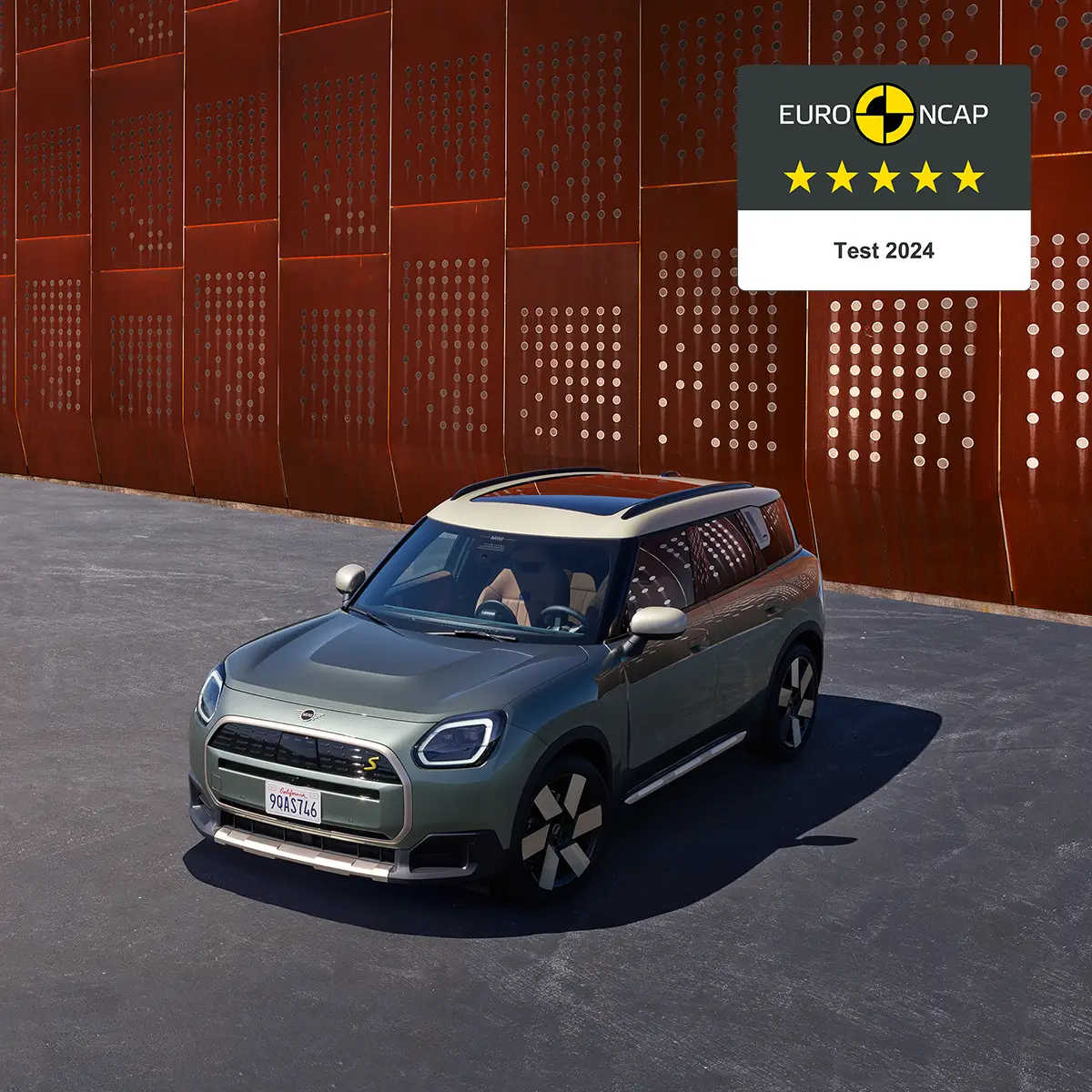 Visiškai elektrinis MINI Countryman – ncap anonsas.