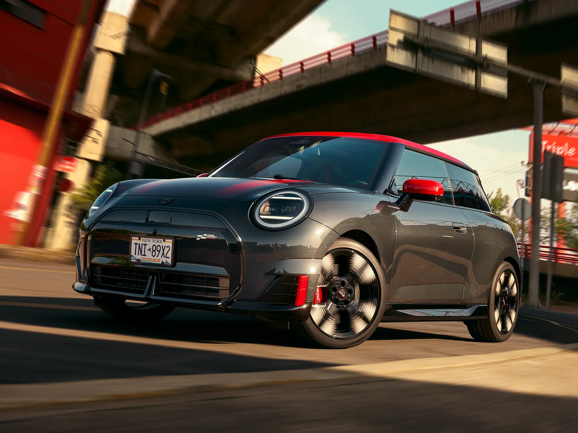 MINI John Cooper Works - J01 JCW vaizdas iš šono