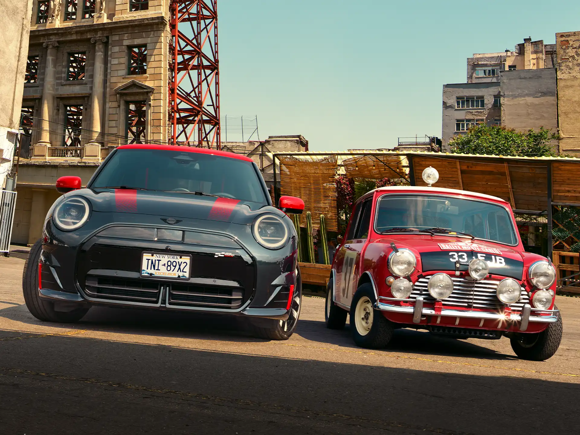 MINI John Cooper Works - Bendra nuotrauka