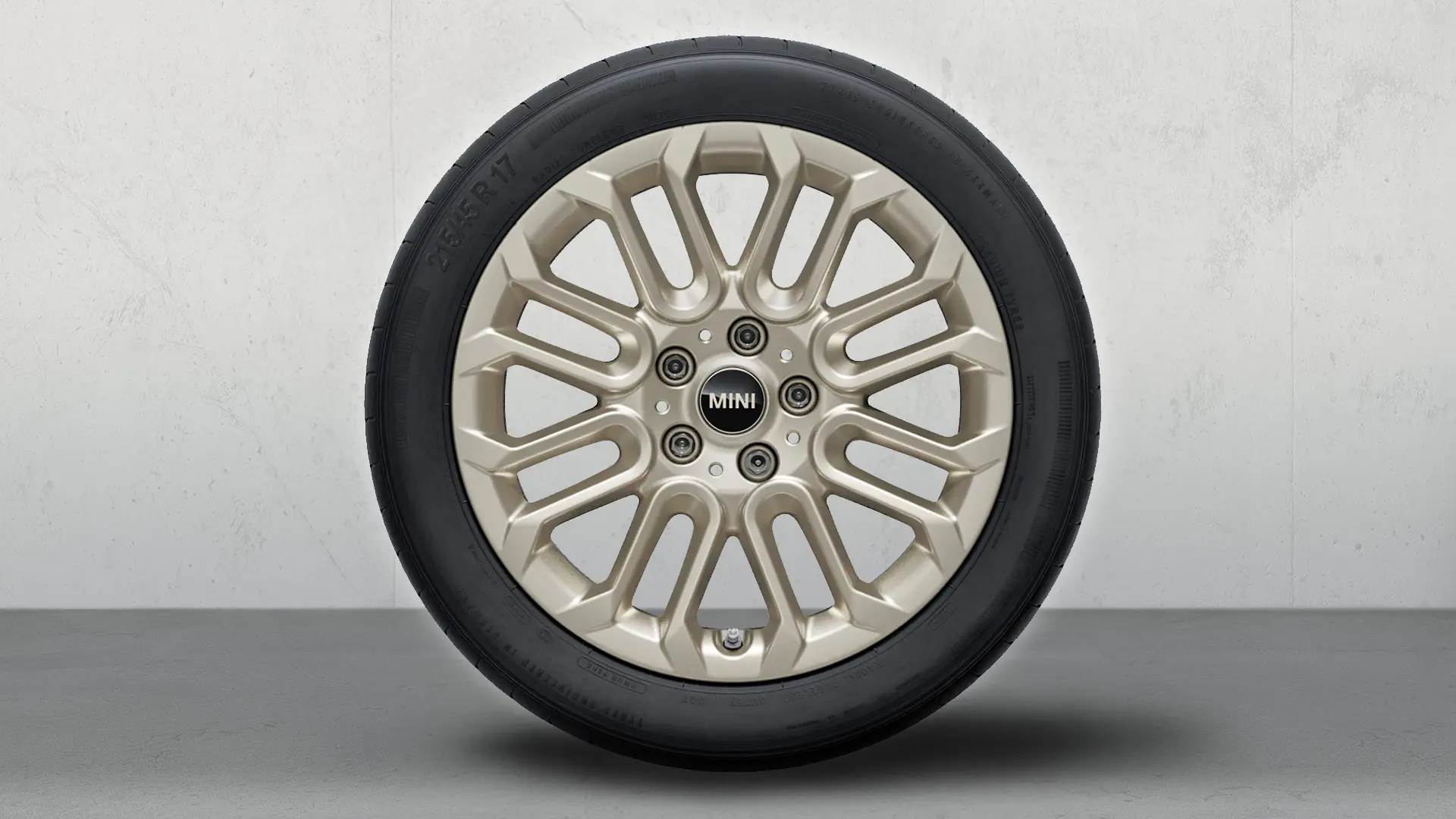 17 colių MINI lieti lengvojo lydinio U Spoke 956 ratlankiai pilkos Vibrant Silver spalvos, žiemos ratų komplektas