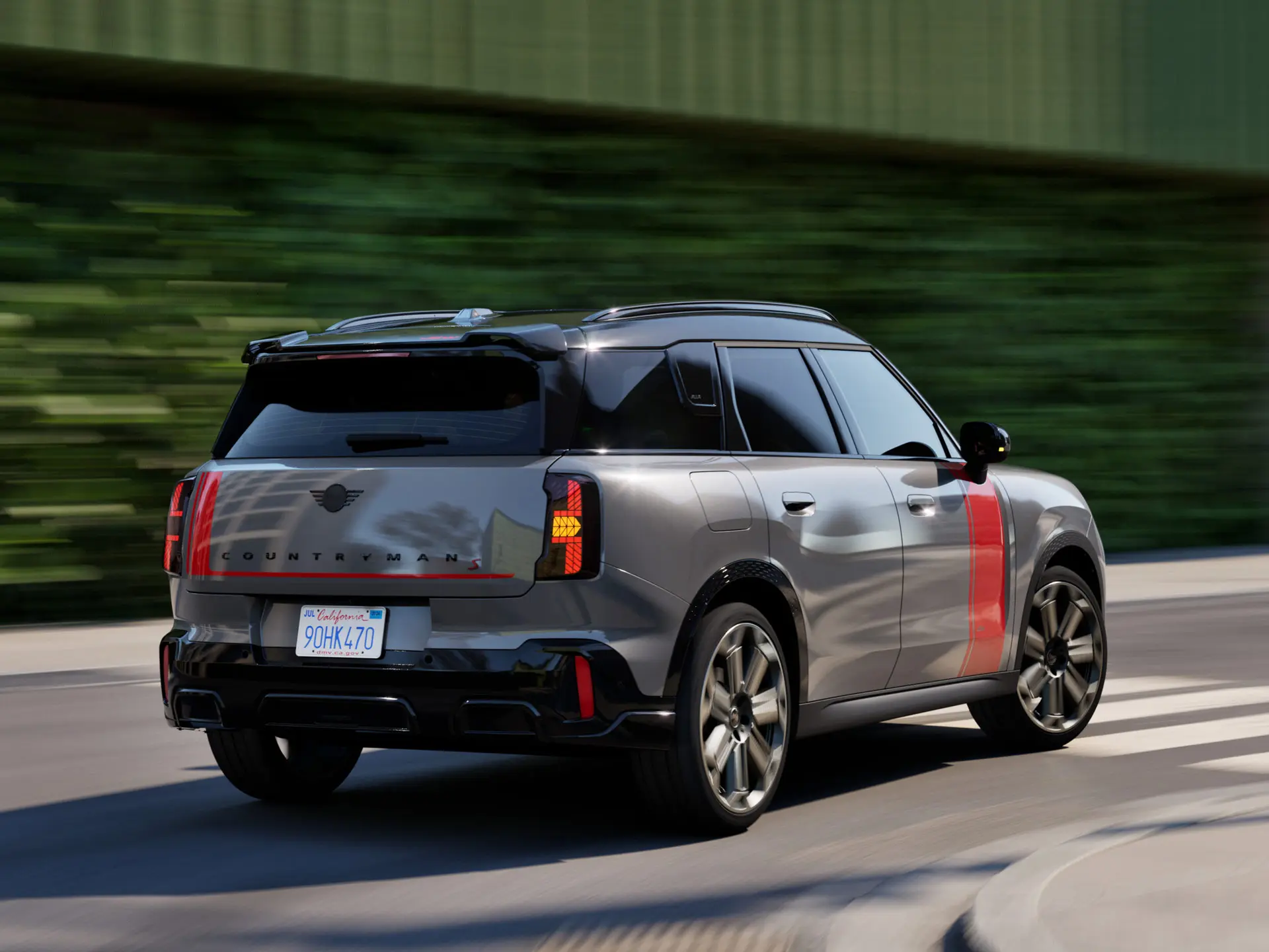 MINI Countryman važiuojantis posūkyje