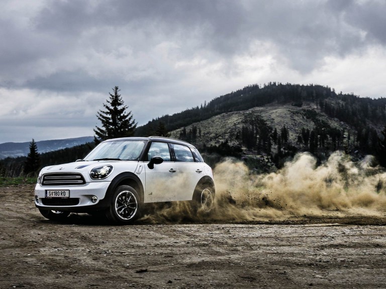 MINI Countryman – bekelė – ratlankiai ir padangos