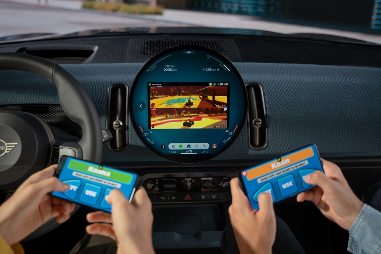 MINI Connected atnaujinimai - airconsole žaidimai