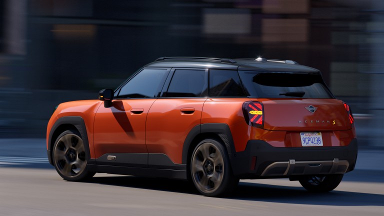 Visiškai elektrinis MINI Aceman - įkrovimas - aerodinamika