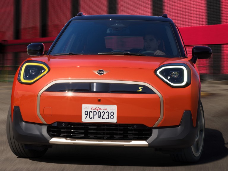 Visiškai elektrinis MINI Aceman – eksterjeras – priekinės dalies dizainas