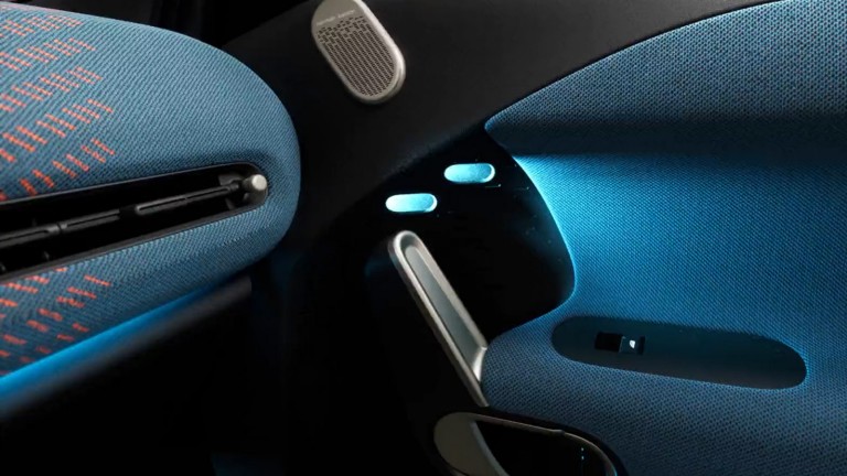 Visiškai elektrinis MINI Aceman - interjeras - galerija - sėdynių stilius 4