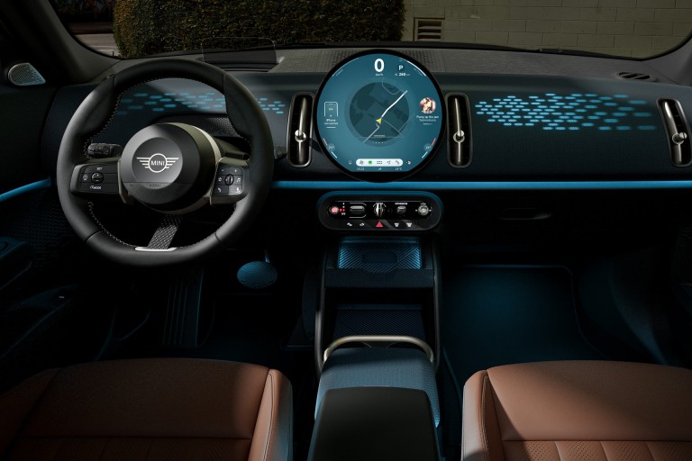 MINI visiškai elektrinis Countryman - interjeras - prietaisų skydelis