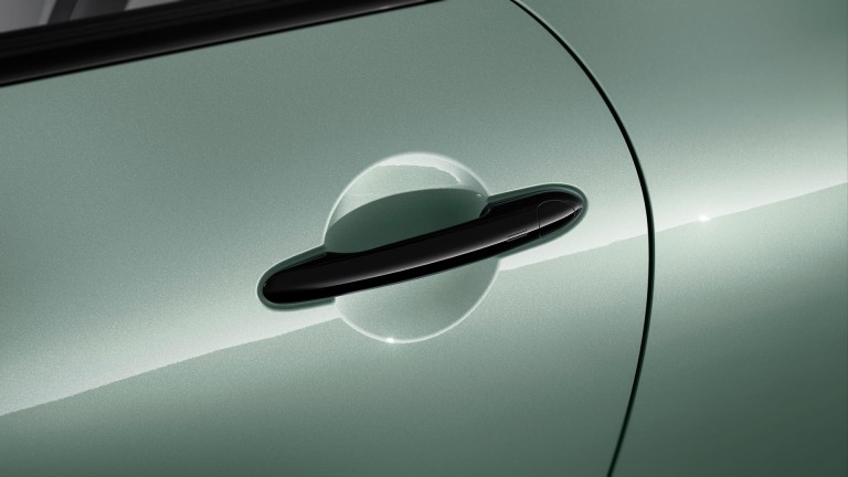 MINI Cooper triduris - eksterjero galerija - vaizdas iš šono