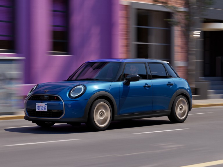 MINI Cooper 5duris - vairavimo patirtis - aplinkos stebėjimas