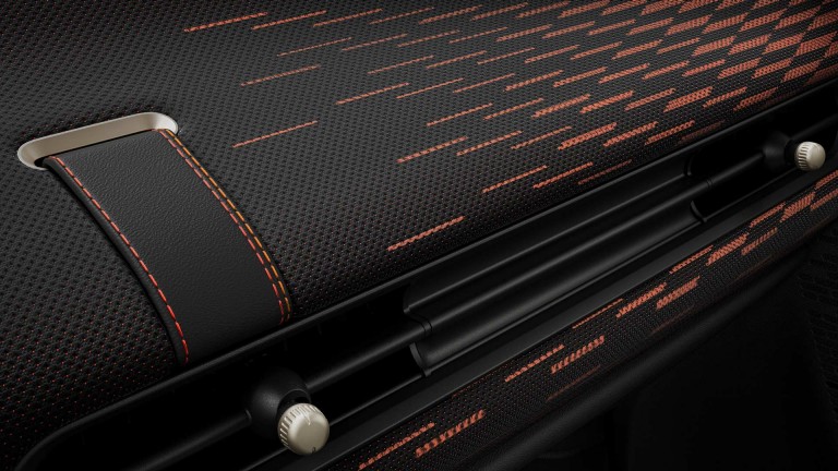 MINI Cooper 5-duris - interjeras - galerija - jcw stiliaus sėdynės 