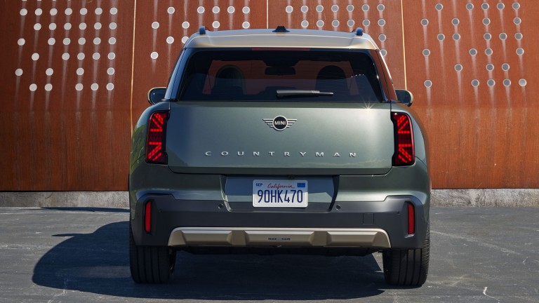 MINI Countryman – mozaika - erdvumas ir universalumas