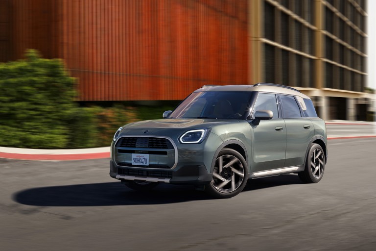 MINI Countryman - vairavimo patirtis - papildomos akys
